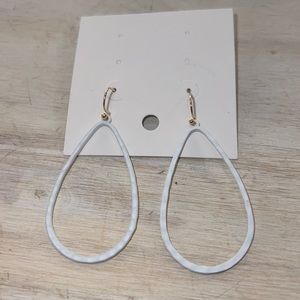 White pear shaped hoop / medium sized new with tags / boutique